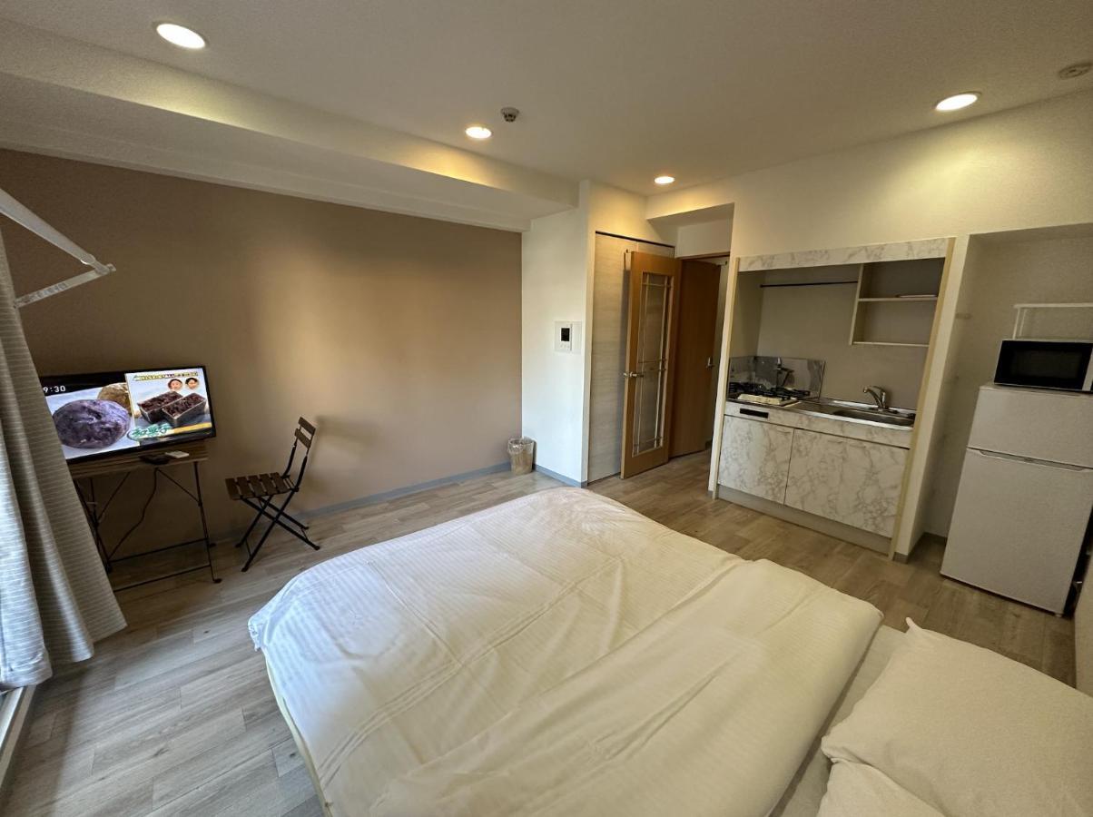 Yuri Guest House Osaka Exterior photo